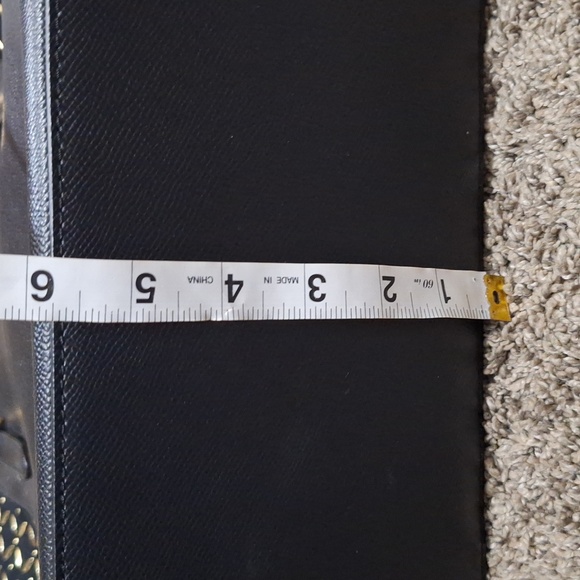 Michael Kors large suede jet set travel tote - black/gold laser cut - Picture 12 of 12